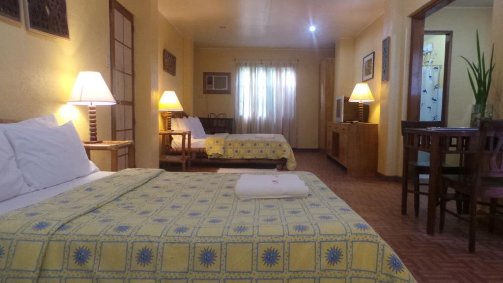 Sun Garden Hilltop Resort Manoc-Manoc Quarto foto